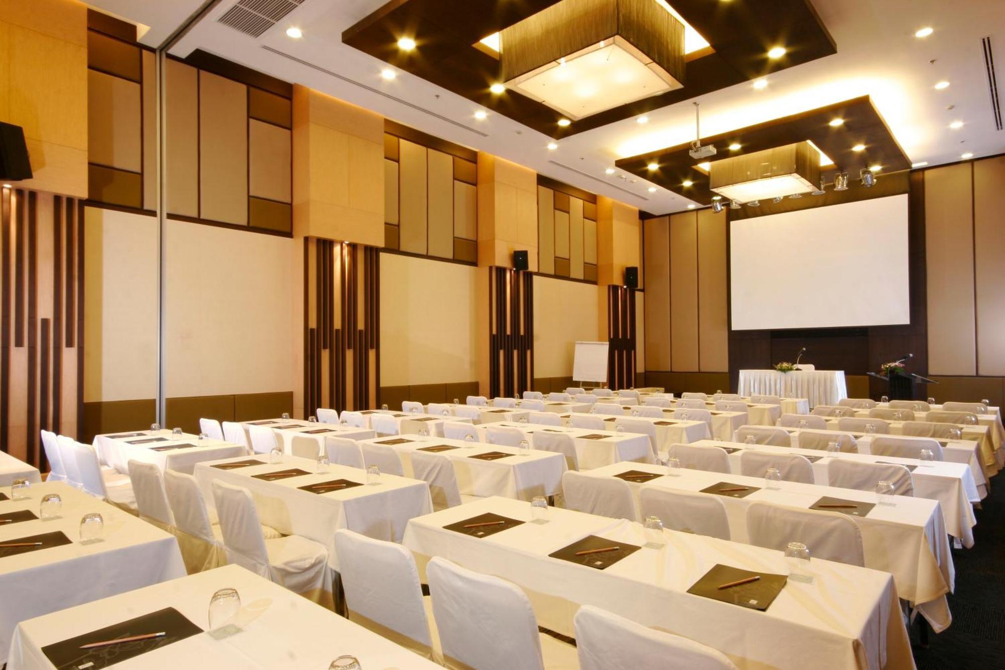 Kantary Hotel Kabinburi Buitenkant foto