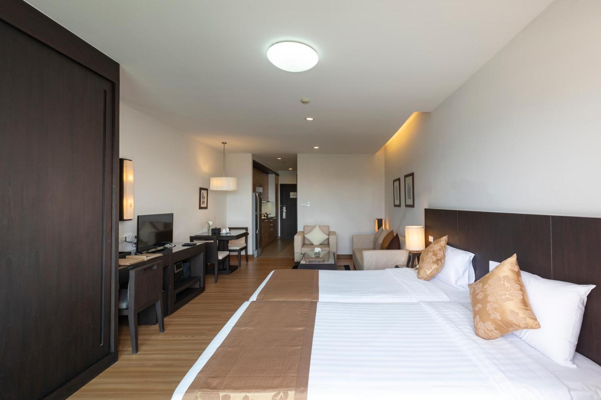 Kantary Hotel Kabinburi Buitenkant foto