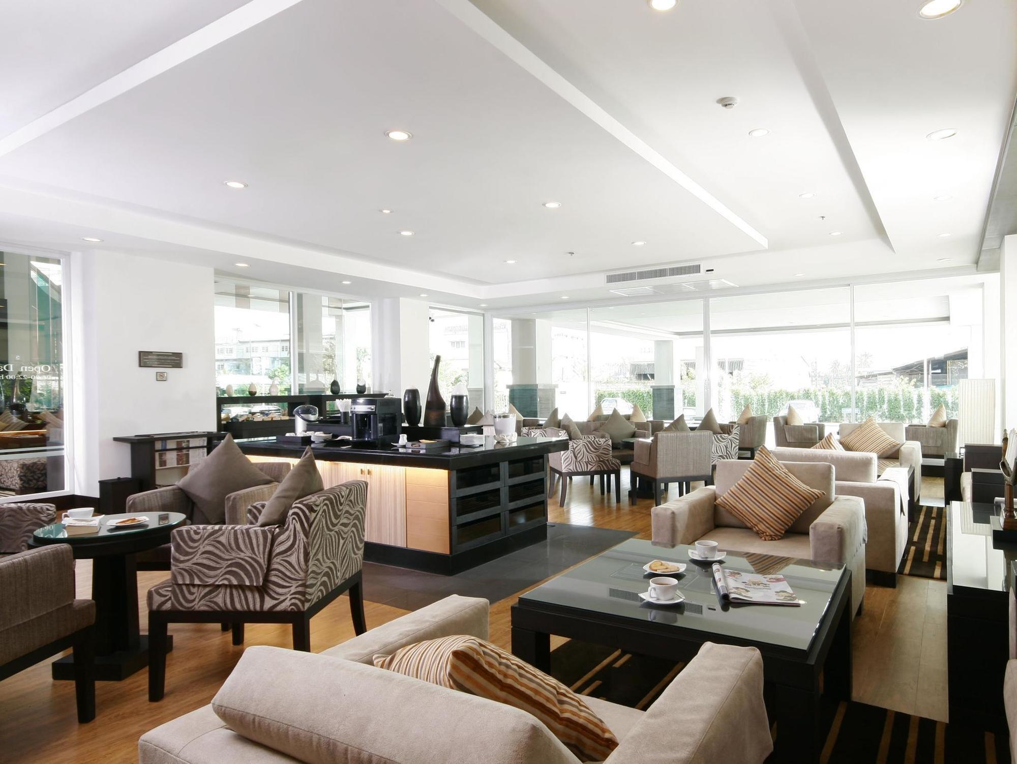 Kantary Hotel Kabinburi Buitenkant foto