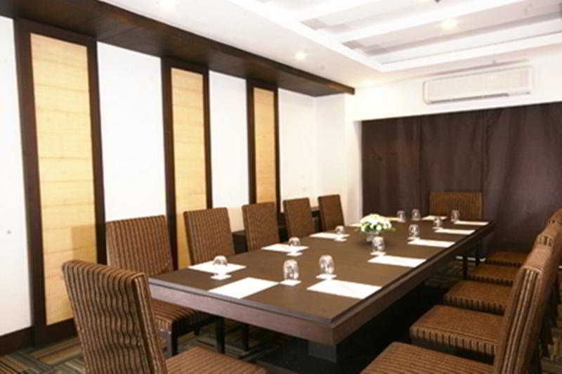 Kantary Hotel Kabinburi Buitenkant foto