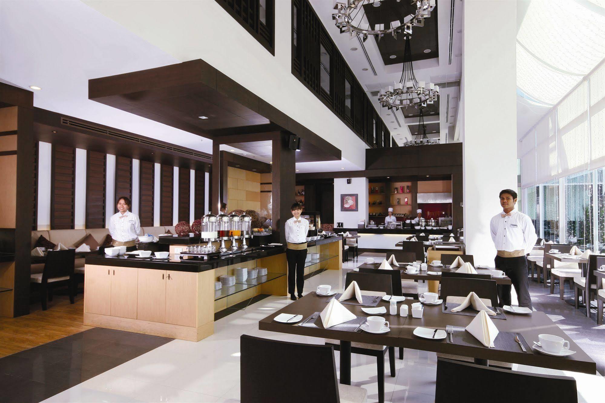 Kantary Hotel Kabinburi Buitenkant foto